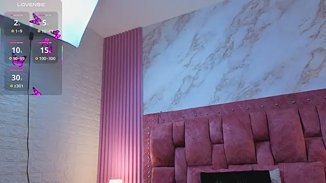 Snapshot of goldilockss15 chatting on January 13, 2026, 3:21 am goldilockss15 online show from January 13, 2026, 3:21 am