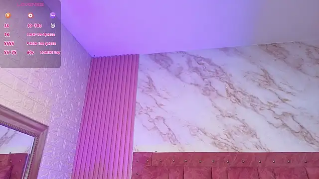 Snapshot of goldilockss15 chatting on April 15, 2026, 11:27 am goldilockss15 online show from April 15, 2026, 11:27 am