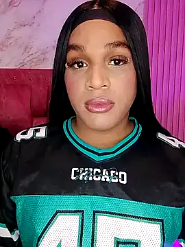 Snapshot of goldilockss15 chatting on April 2, 2026, 10:55 am goldilockss15 online show from April 2, 2026, 10:55 am