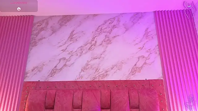 Snapshot of goldilockss15 chatting on February 5, 2026, 3:24 am goldilockss15 online show from February 5, 2026, 3:24 am