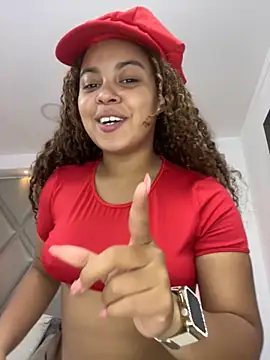 Snapshot of AlesiaCooper chatting on November 22, 2025, 8:18 pm AlesiaCooper online show from November 22, 2025, 8:18 pm