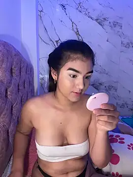 Snapshot of _Ananyaa_lovd chatting on April 7, 2026, 3:47 pm Ananyaa lovd online show from April 7, 2026, 3:47 pm