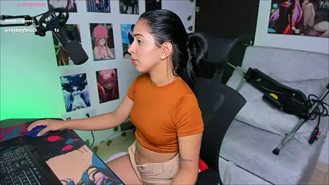 Snapshot of Vickysth chatting on October 29, 2025, 10:52 pm Vickysth online show from October 29, 2025, 10:52 pm