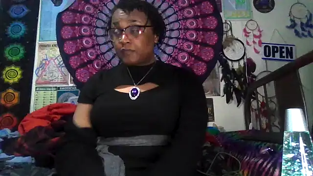 GardeniaFields online show from February 14, 2026, 4:23 am