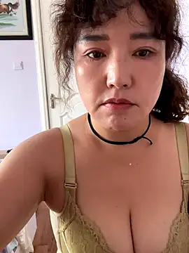 Snapshot of Baby96188 chatting on September 23, 2025, 11:45 pm Baby96188 online show from September 23, 2025, 11:45 pm