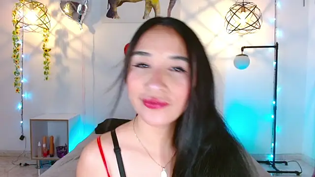 Snapshot of violettsuncs chatting on March 12, 2025, 3:35 am violettsuncs online show from March 12, 2025, 3:35 am