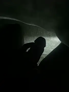 Snapshot of BigLick92 chatting on March 8, 2025, 4:01 am BigLick92 online show from March 8, 2025, 4:01 am