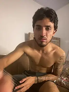 Snapshot of Zayn_kane chatting on May 7, 2026, 4:17 am Zayn kane online show from May 7, 2026, 4:17 am