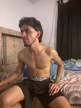 Snapshot of Zayn_kane chatting on May 3, 2026, 2:16 am Zayn kane online show from May 3, 2026, 2:16 am