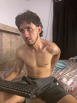 Snapshot of Zayn_kane chatting on May 5, 2026, 2:14 am Zayn kane online show from May 5, 2026, 2:14 am