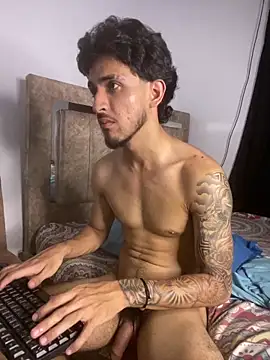 Snapshot of Zayn_kane chatting on May 16, 2026, 1:37 am Zayn kane online show from May 16, 2026, 1:37 am