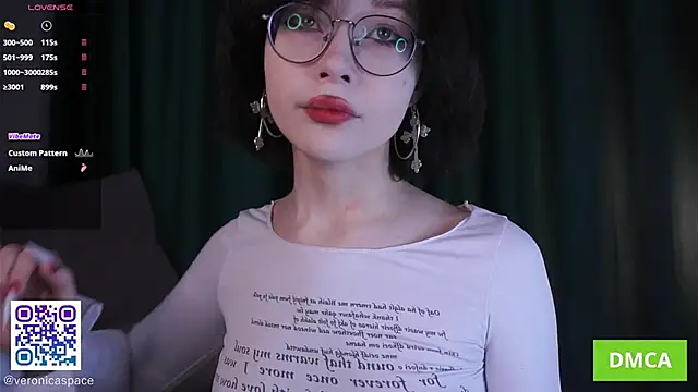 JodyHeap online show from April 10, 2026, 5:03 am