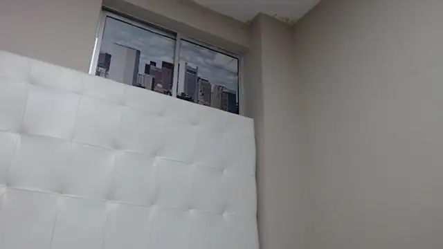 Snapshot of willow_smitt chatting on September 24, 2025, 12:44 pm willow smitt online show from September 24, 2025, 12:44 pm