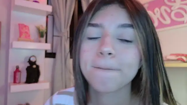 eva sin18 online show from November 28, 2025, 11:16 pm