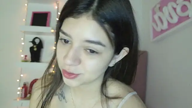 Snapshot of eva_sin18 chatting on April 24, 2026, 11:40 pm eva sin18 online show from April 24, 2026, 11:40 pm