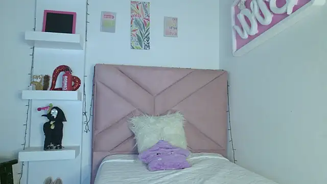 eva sin18 online show from April 9, 2026, 11:22 pm