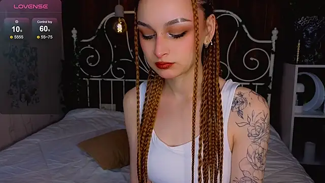 WilonaBiddix online show from March 23, 2025, 7:53 am