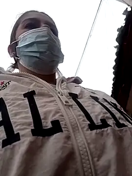 Snapshot of Nathaly_12 chatting on February 18, 2026, 2:24 pm Nathaly 12 online show from February 18, 2026, 2:24 pm