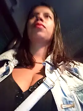 Snapshot of Nathaly_12 chatting on October 14, 2025, 11:14 pm Nathaly 12 online show from October 14, 2025, 11:14 pm