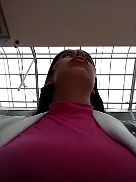 Snapshot of Nathaly_12 chatting on March 17, 2025, 6:11 pm Nathaly 12 online show from March 17, 2025, 6:11 pm