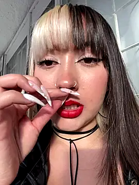 VictoriaGerard Pink online show from September 12, 2025, 10:09 pm