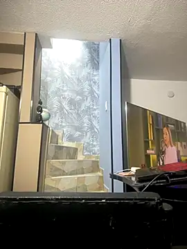 VictoriaGerard Pink online show from October 27, 2025, 12:11 am