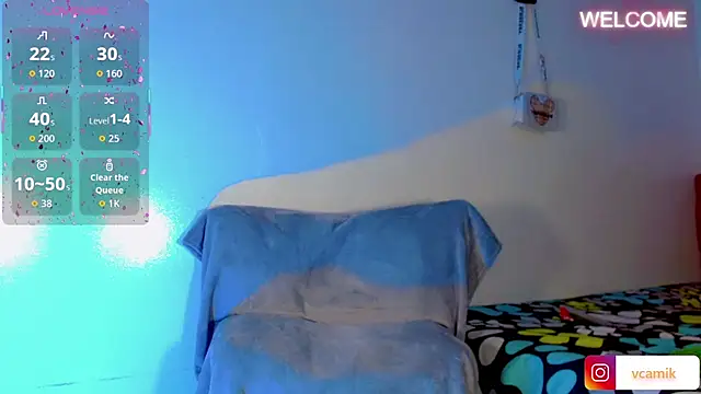 Snapshot of alexsandra_kiss chatting on March 4, 2026, 11:29 am alexsandra kiss online show from March 4, 2026, 11:29 am