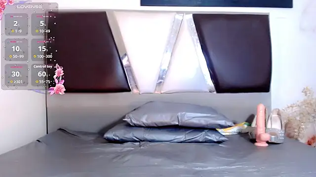 alexsandra kiss online show from October 30, 2025, 11:19 am