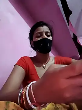 Snapshot of Daya_Chheda chatting on September 25, 2025, 12:49 am Daya Chheda online show from September 25, 2025, 12:49 am