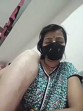 Snapshot of Daya_Chheda chatting on July 5, 2026, 9:43 pm Daya Chheda online show from July 5, 2026, 9:43 pm