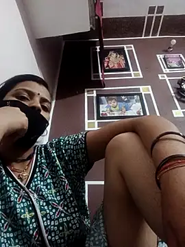 Snapshot of Daya_Chheda chatting on June 28, 2026, 5:19 pm Daya Chheda online show from June 28, 2026, 5:19 pm