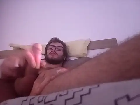 Snapshot of Grosbranleure chatting on October 19, 2025, 2:25 am Grosbranleure online show from October 19, 2025, 2:25 am