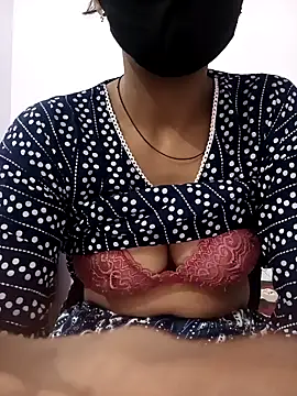 Snapshot of seexypatola chatting on October 1, 2025, 11:30 pm seexypatola online show from October 1, 2025, 11:30 pm