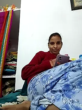 Hotty-Nidhi online show from November 28, 2025, 5:24 pm