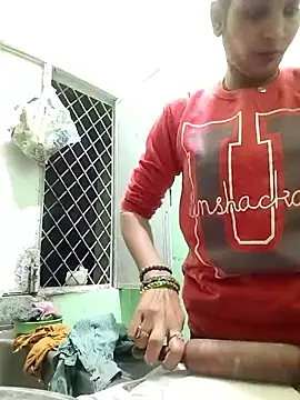 Hotty-Nidhi online show from December 5, 2025, 3:21 pm