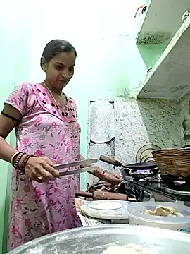 Hotty-Nidhi online show from February 23, 2026, 4:40 pm