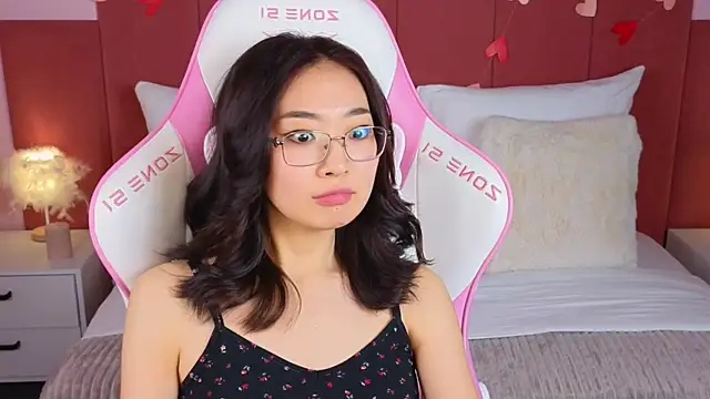 Snapshot of JaliaBennet chatting on March 15, 2025, 1:18 pm JaliaBennet online show from March 15, 2025, 1:18 pm