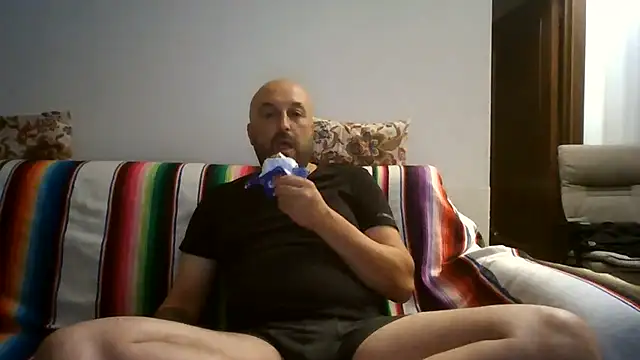 Snapshot of maxxxio12 chatting on July 26, 2026, 9:11 pm maxxxio12 online show from July 26, 2026, 9:11 pm