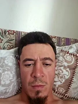 Snapshot of Thunderbolt121 chatting on October 30, 2025, 12:58 pm Thunderbolt121 online show from October 30, 2025, 12:58 pm