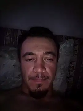 Snapshot of Thunderbolt121 chatting on October 8, 2025, 10:54 pm Thunderbolt121 online show from October 8, 2025, 10:54 pm