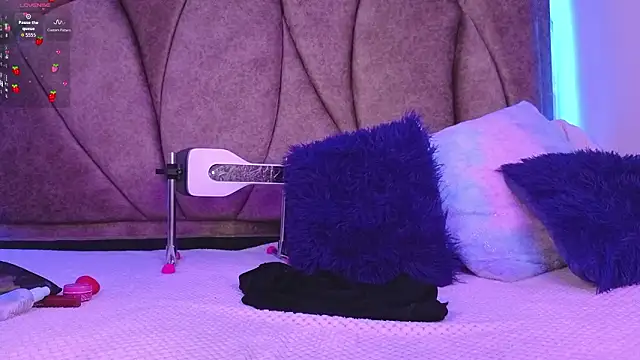 Snapshot of Kanela_miller_ chatting on March 27, 2026, 11:44 am Kanela miller online show from March 27, 2026, 11:44 am