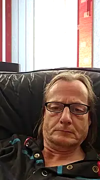 namorreyeb1 online show from December 28, 2024, 1:38 pm