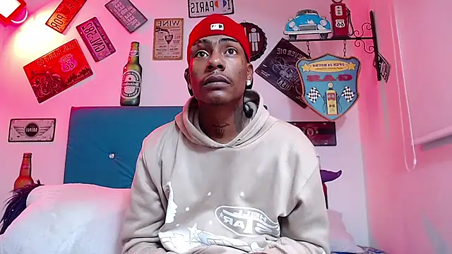 lili roussi online show from November 21, 2025, 12:42 am