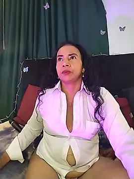 Snapshot of AlexaNovoa_ chatting on November 3, 2025, 11:52 pm AlexaNovoa online show from November 3, 2025, 11:52 pm