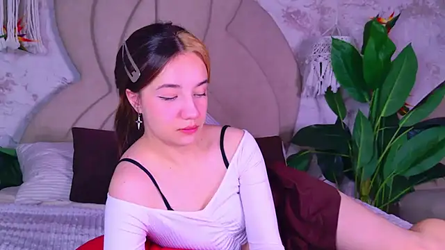 Snapshot of Gia_Riccardo chatting on September 20, 2025, 5:56 am Gia Riccardo online show from September 20, 2025, 5:56 am