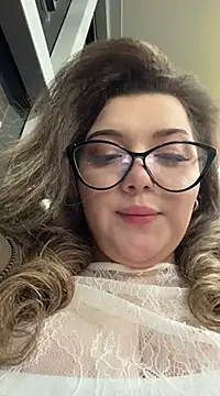 Snapshot of razdetta chatting on March 17, 2025, 5:16 pm razdetta online show from March 17, 2025, 5:16 pm