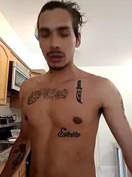 Snapshot of HazelEyedJay420 chatting on March 17, 2025, 6:32 pm HazelEyedJay420 online show from March 17, 2025, 6:32 pm