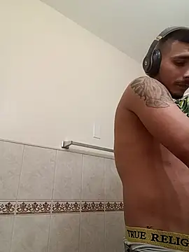 Snapshot of HazelEyedJay420 chatting on January 12, 2026, 5:47 am HazelEyedJay420 online show from January 12, 2026, 5:47 am