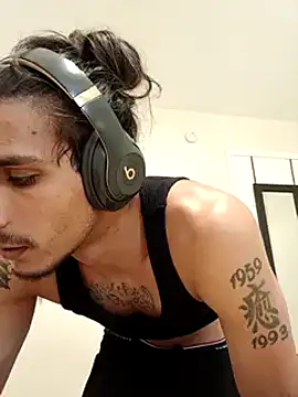 Snapshot of HazelEyedJay420 chatting on March 19, 2025, 12:34 pm HazelEyedJay420 online show from March 19, 2025, 12:34 pm