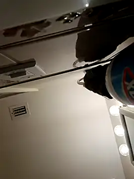 Snapshot of HazelEyedJay420 chatting on March 13, 2025, 8:04 am HazelEyedJay420 online show from March 13, 2025, 8:04 am